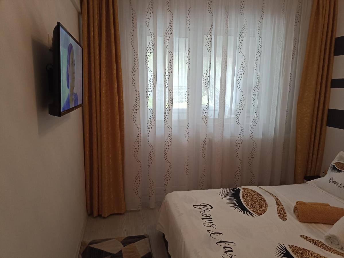 Apartament Sofy2 Băile Herculane Esterno foto