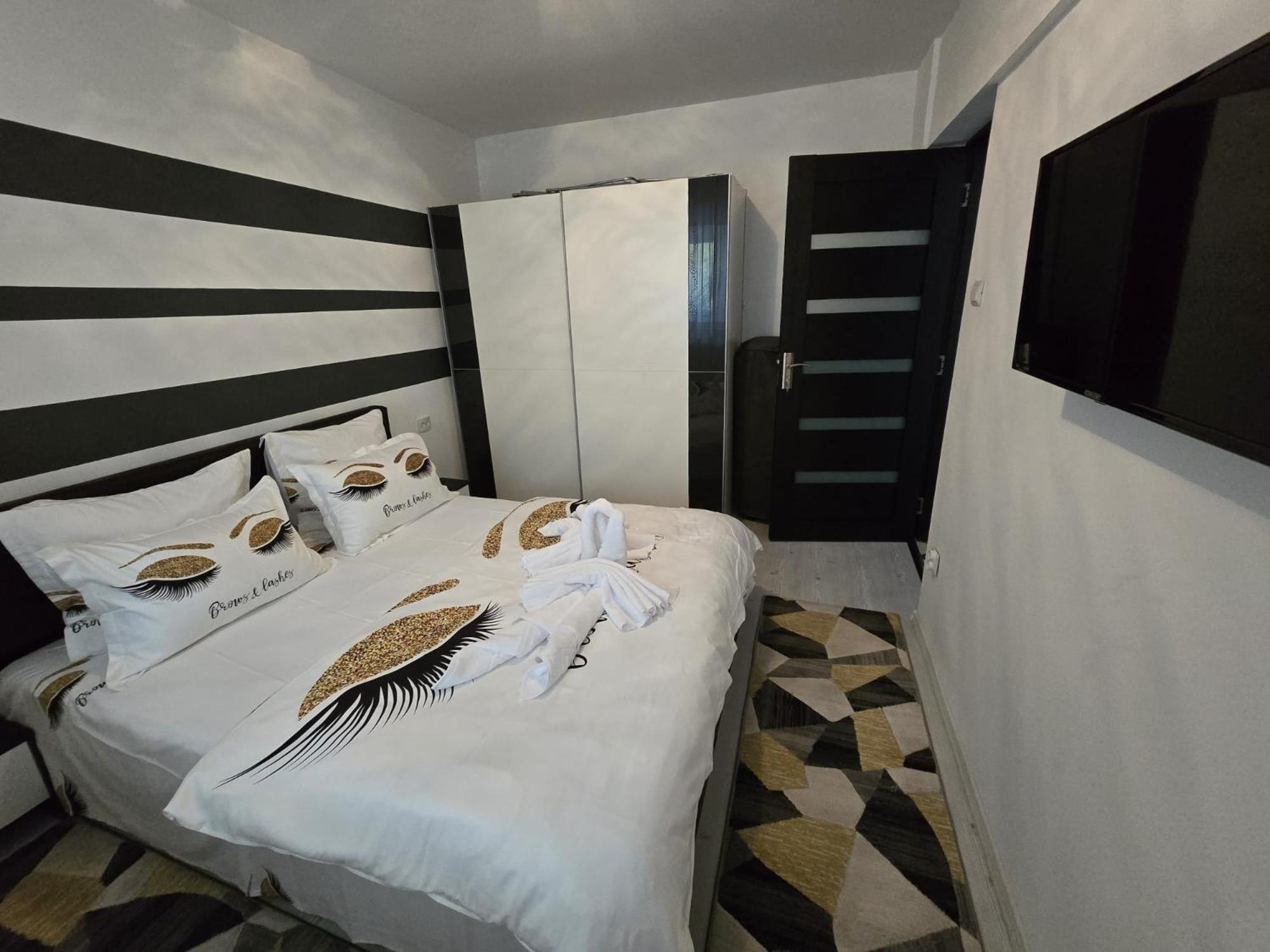 Apartament Sofy2 Băile Herculane Esterno foto